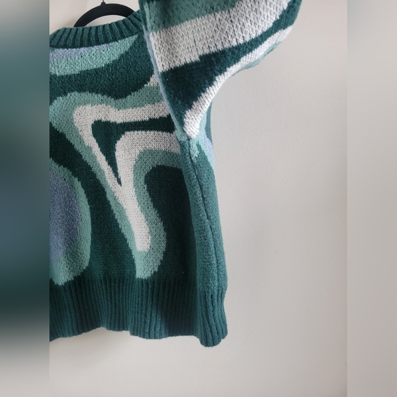 Colorblock Swirl Abstract Cropped Sweater Womens Size Medium - Picture 4 of 8